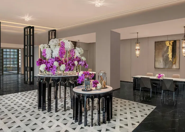 The Ritz-carlton, 5* Bangkok