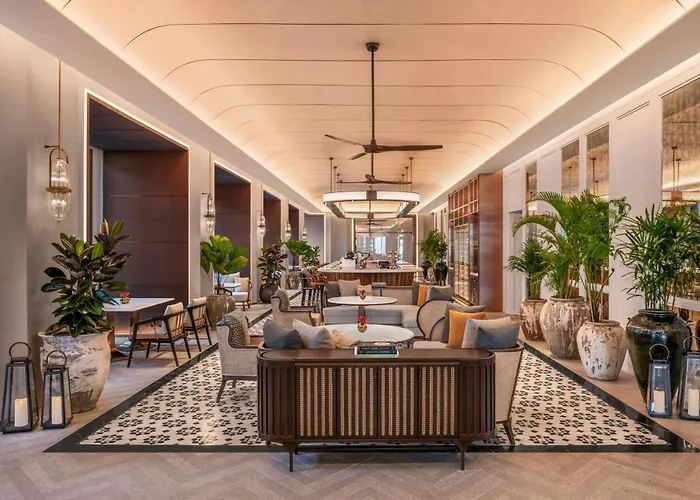 The Ritz-carlton, Hotel