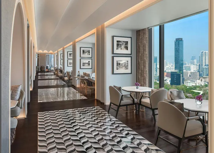 The Ritz-carlton,