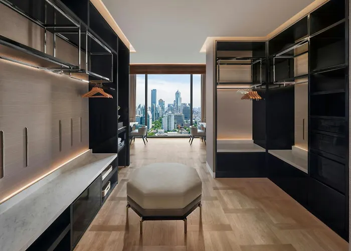 The Ritz-carlton, Hotel Bangkok