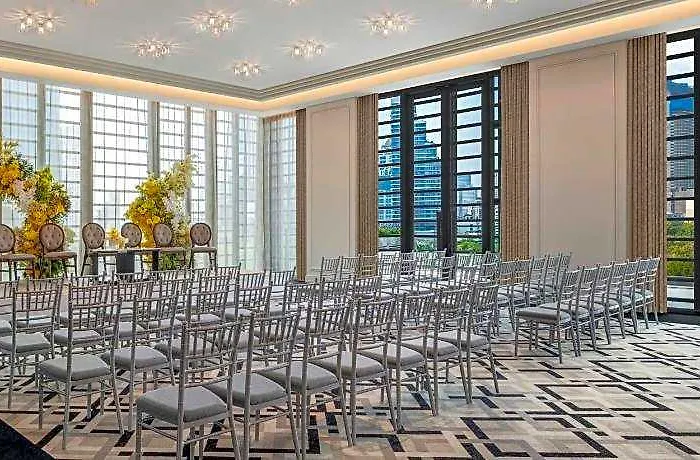 The Ritz-carlton, 5* Bangkok