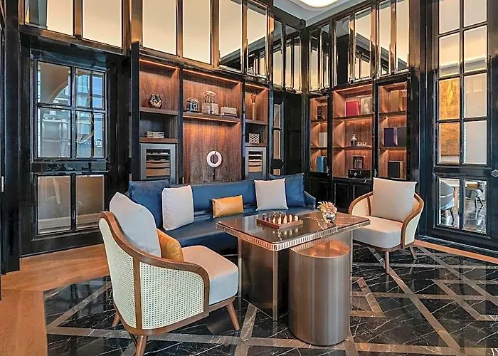 The Ritz-carlton, 5*
